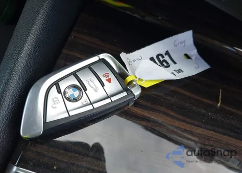 2020 BMW 530I xDrive z USA, uszkodzony, nr VIN WBAJR7C03LWW64872